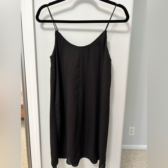 Francesca’s Black Flowy Dress - Picture 4 of 6